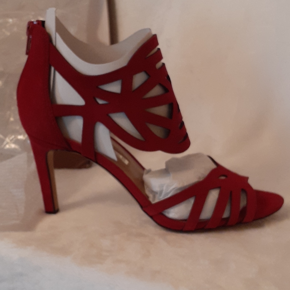 Audrey Brooke heels. Size 7.5 New with box